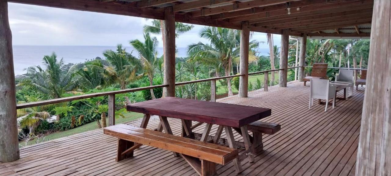 Maravu Taveuni Lodge มาเตย์ ภายนอก รูปภาพ