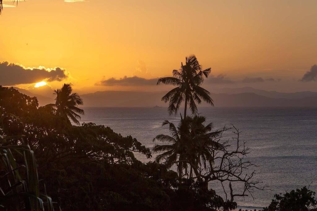 Maravu Taveuni Lodge มาเตย์ ภายนอก รูปภาพ