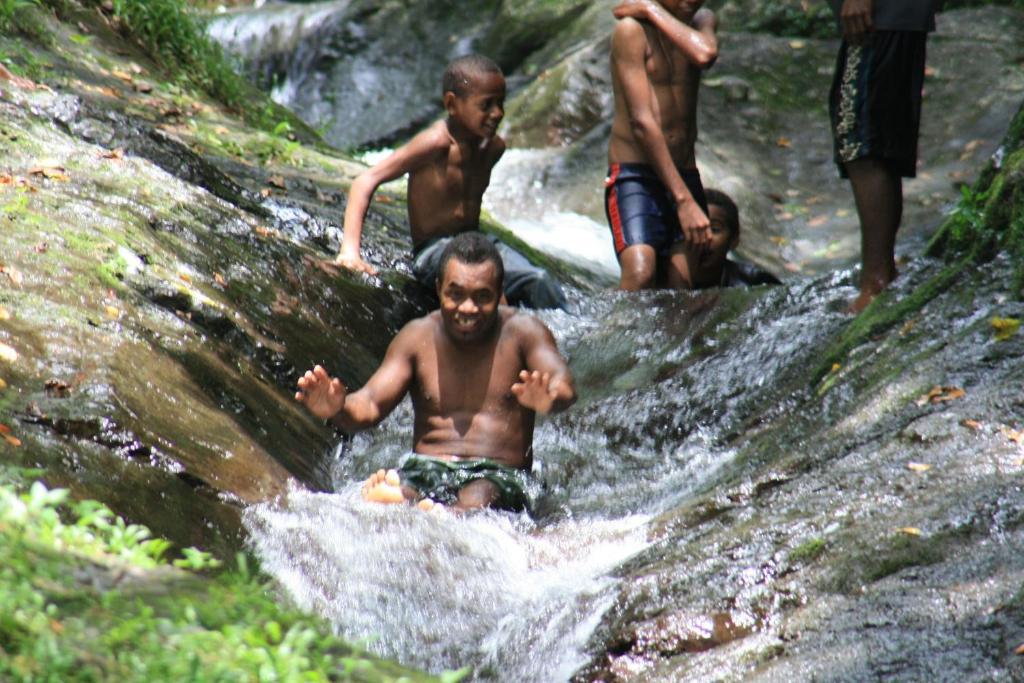 Maravu Taveuni Lodge มาเตย์ ภายนอก รูปภาพ